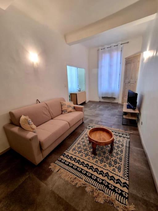 Joli 2 Pieces Centre Historique De Grasse, Wifi Apartment Екстериор снимка