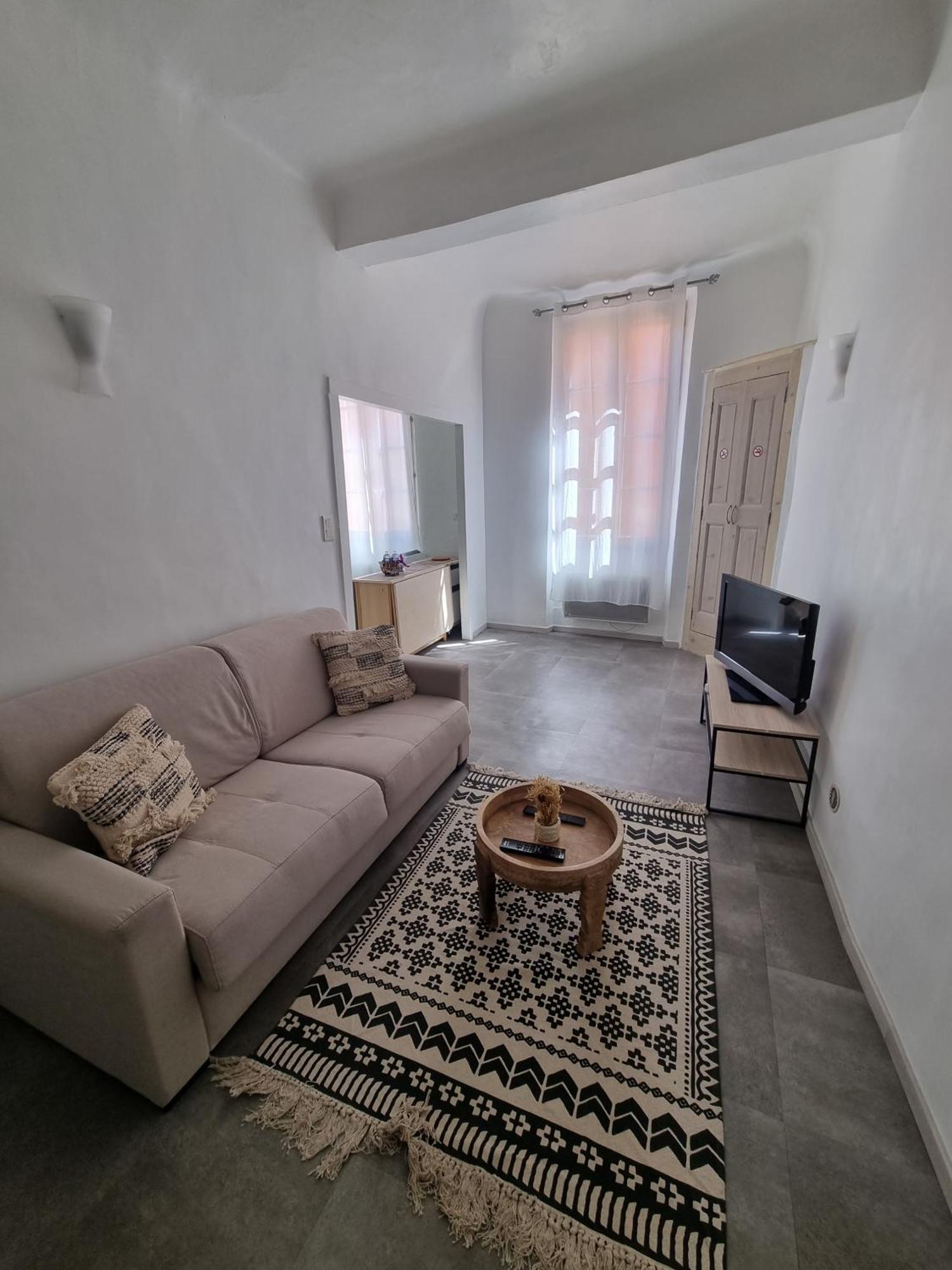 Joli 2 Pieces Centre Historique De Grasse, Wifi Apartment Екстериор снимка